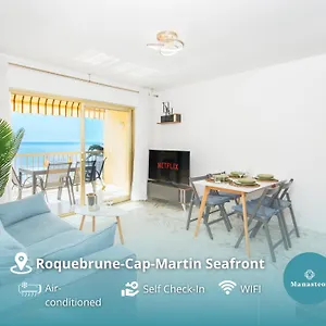 https://roquebrune-plage-terrasse-vue-mer.fr-provencehotel.com
